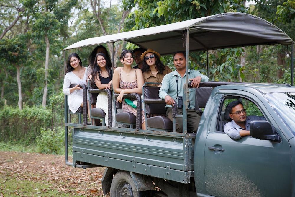 Green Mansions Jungle Resort 10/70