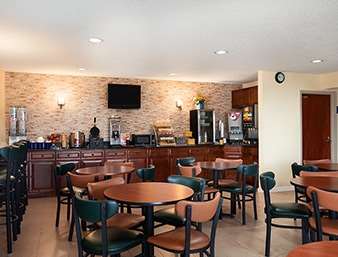 Days Inn By Wyndham Lancaster PA Dutch Country 25/36