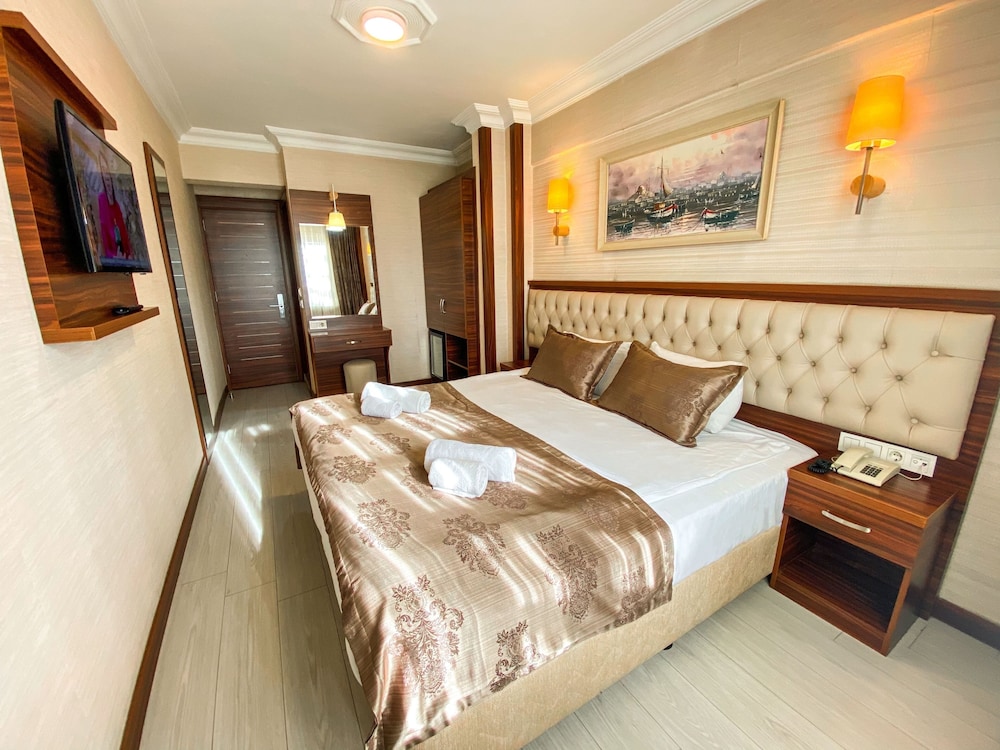 Hotel Mekke 8/50