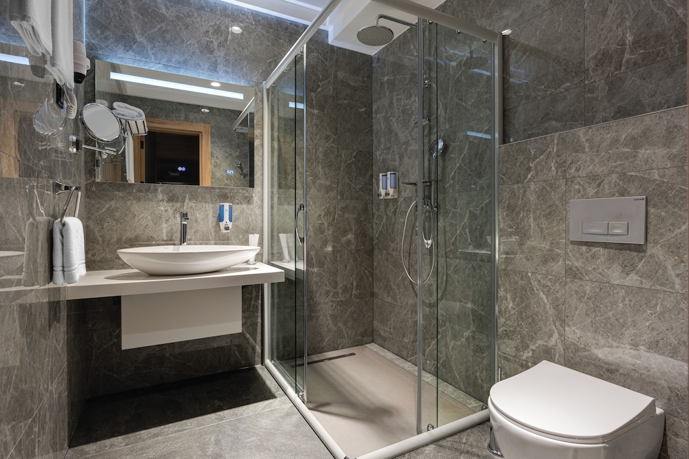 The Elements Hotel Tashkent 58/60