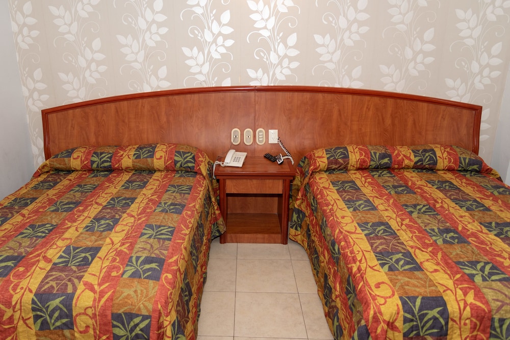 Hotel Impala 42/43
