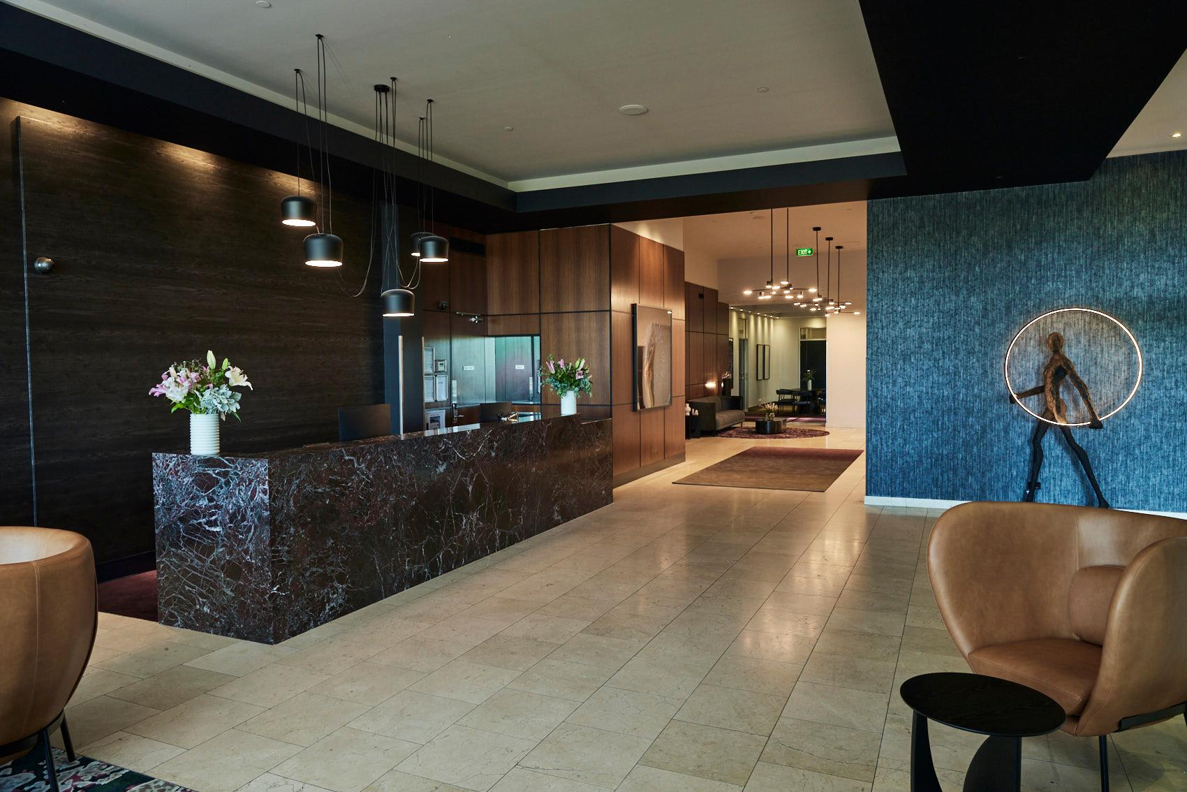 Lobby at Adina Apartment Hotel Melbourne On Flinders, MELBOURNE