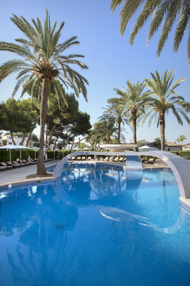 Mar Hotels Playa de Muro Suites 50/56