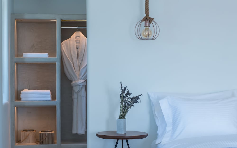 Azar Villas 2/50