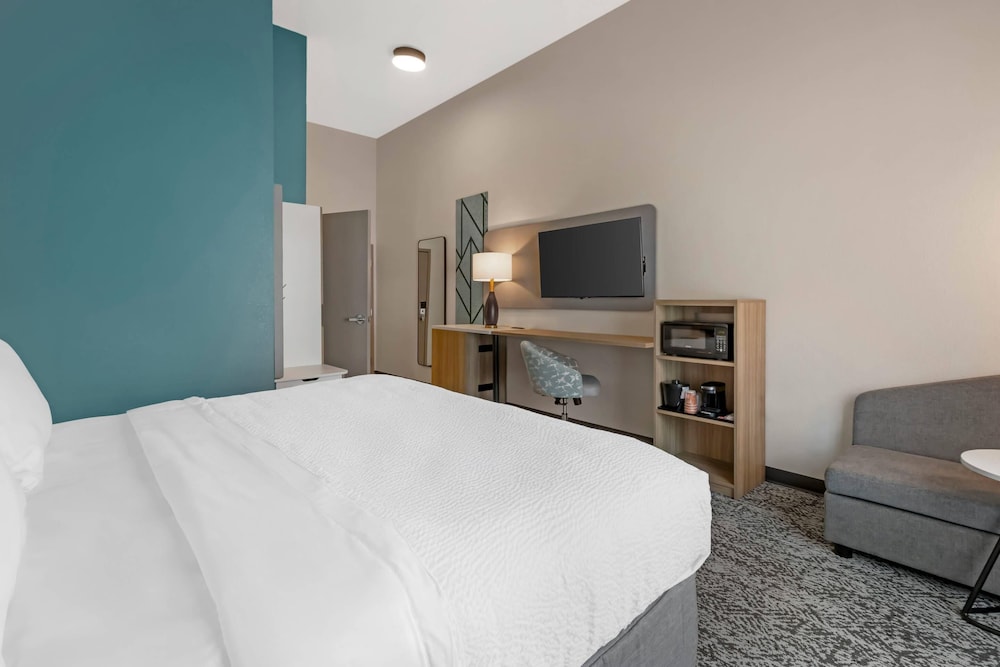 Sleep Inn & Suites Ashland City, TN 22/50