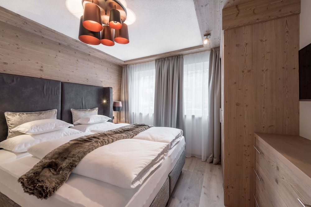 Hotel Castello Falkner 15/74