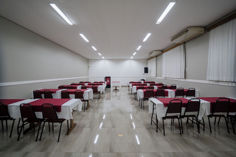 Hotel Minas Gerais 60/71