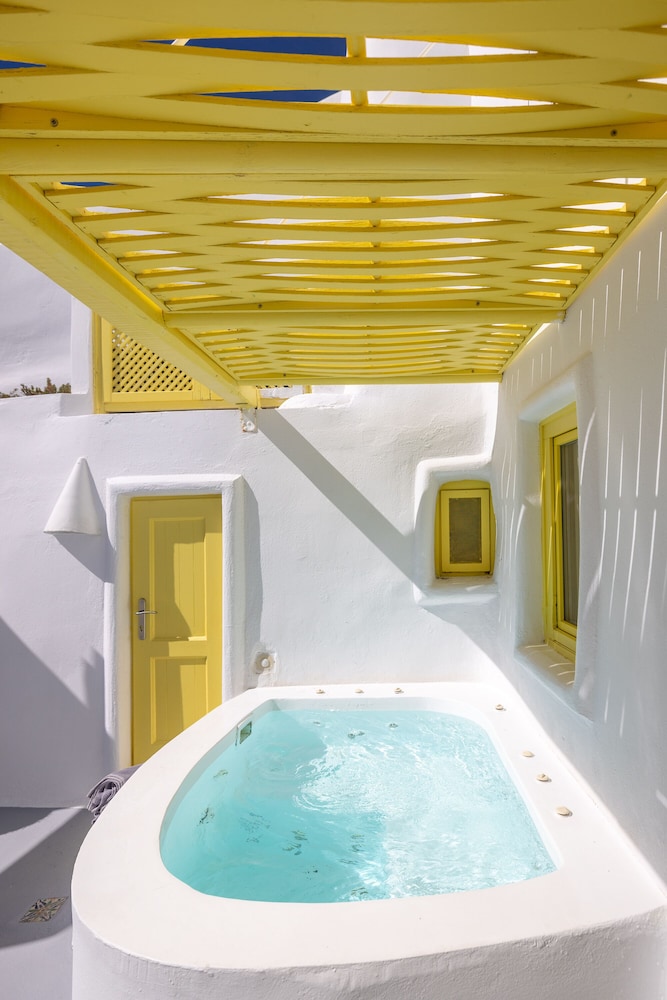 DREAMS LUXURY SUITES 26/50