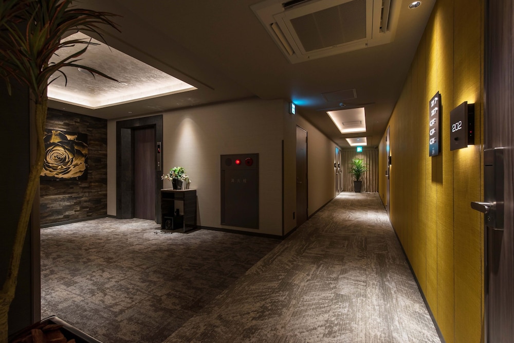 HOTEL ZEN HIRANO 12/14