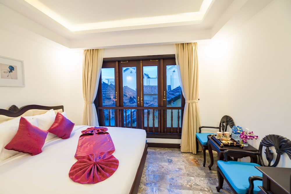 Hoi An Central Hotel 43/73