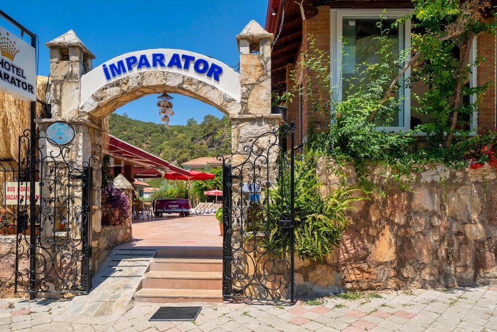 Hotel Imparator 61/72