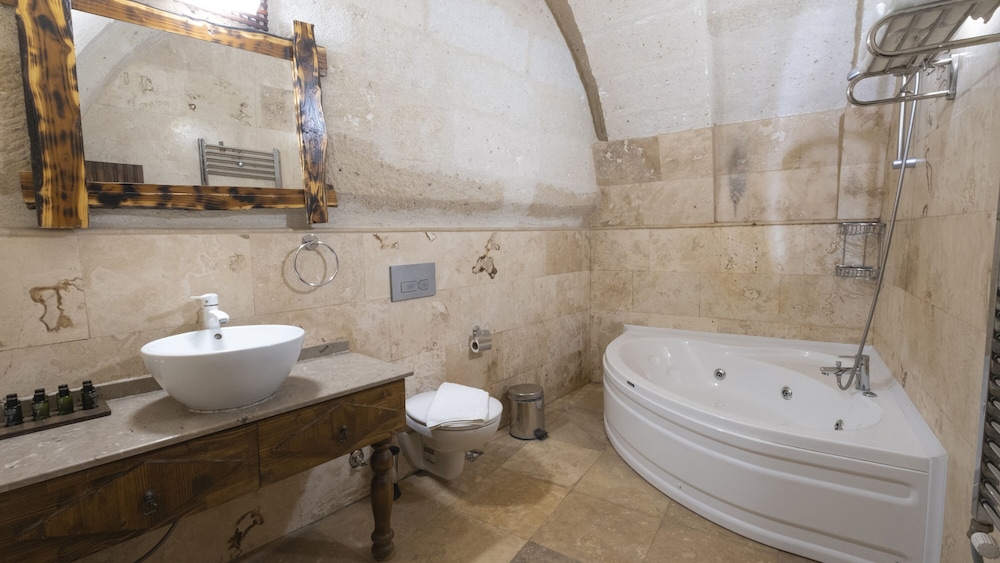 In Stone House 43/46