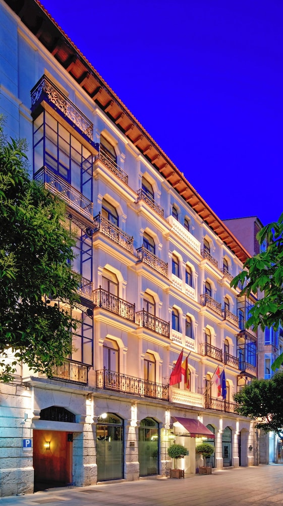 Melia Recoletos 2/49