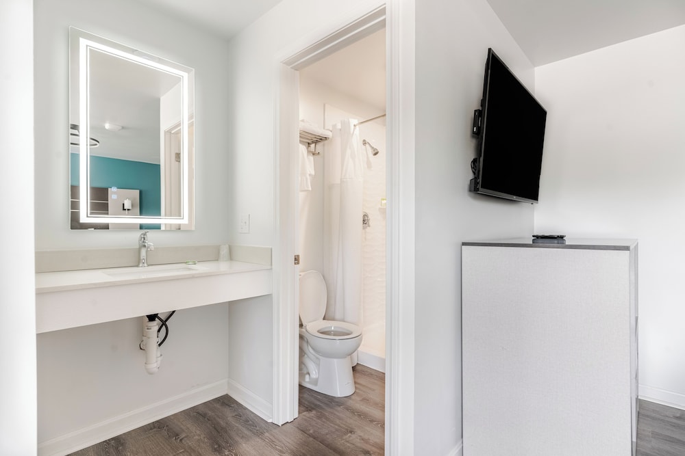 Budget Inn North Kingstown 15/29