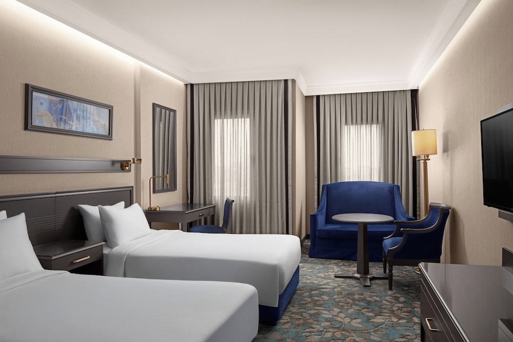 Grand Cevahir Hotel and Convention Center 16/50