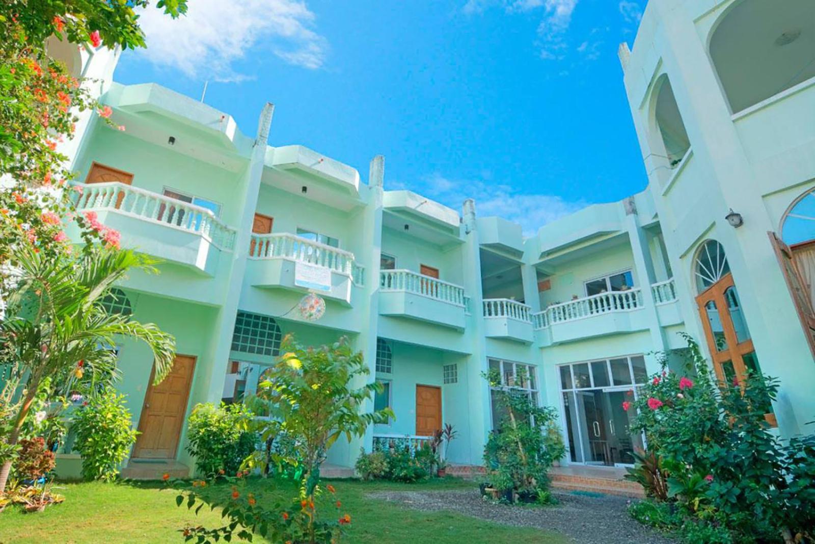 Shorebreak Boracay Resort 1/13