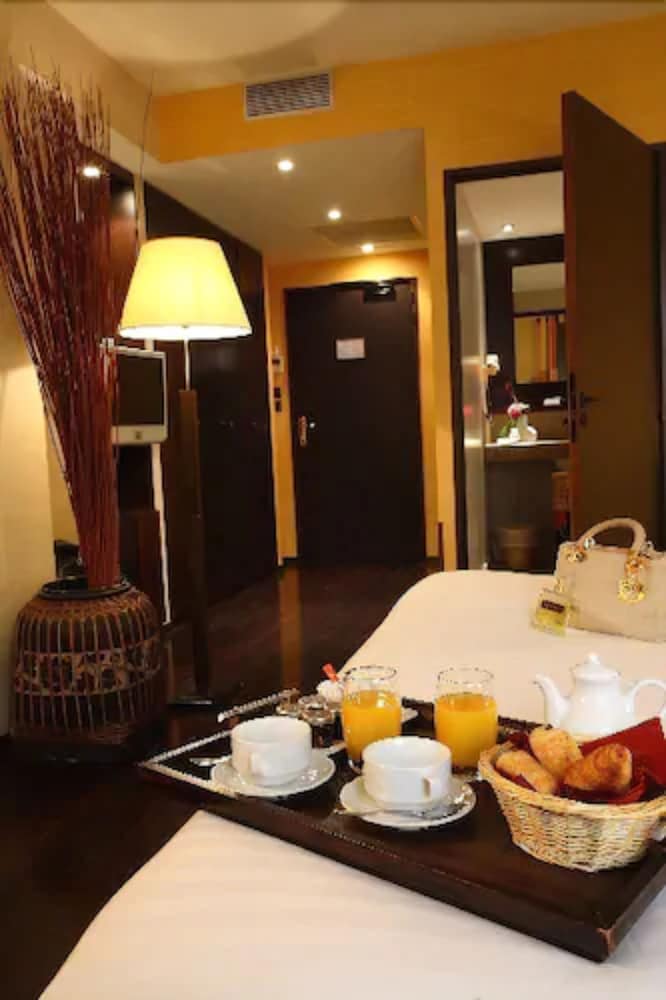 THE BOUTIQUE HOTEL GARONNE 25/33