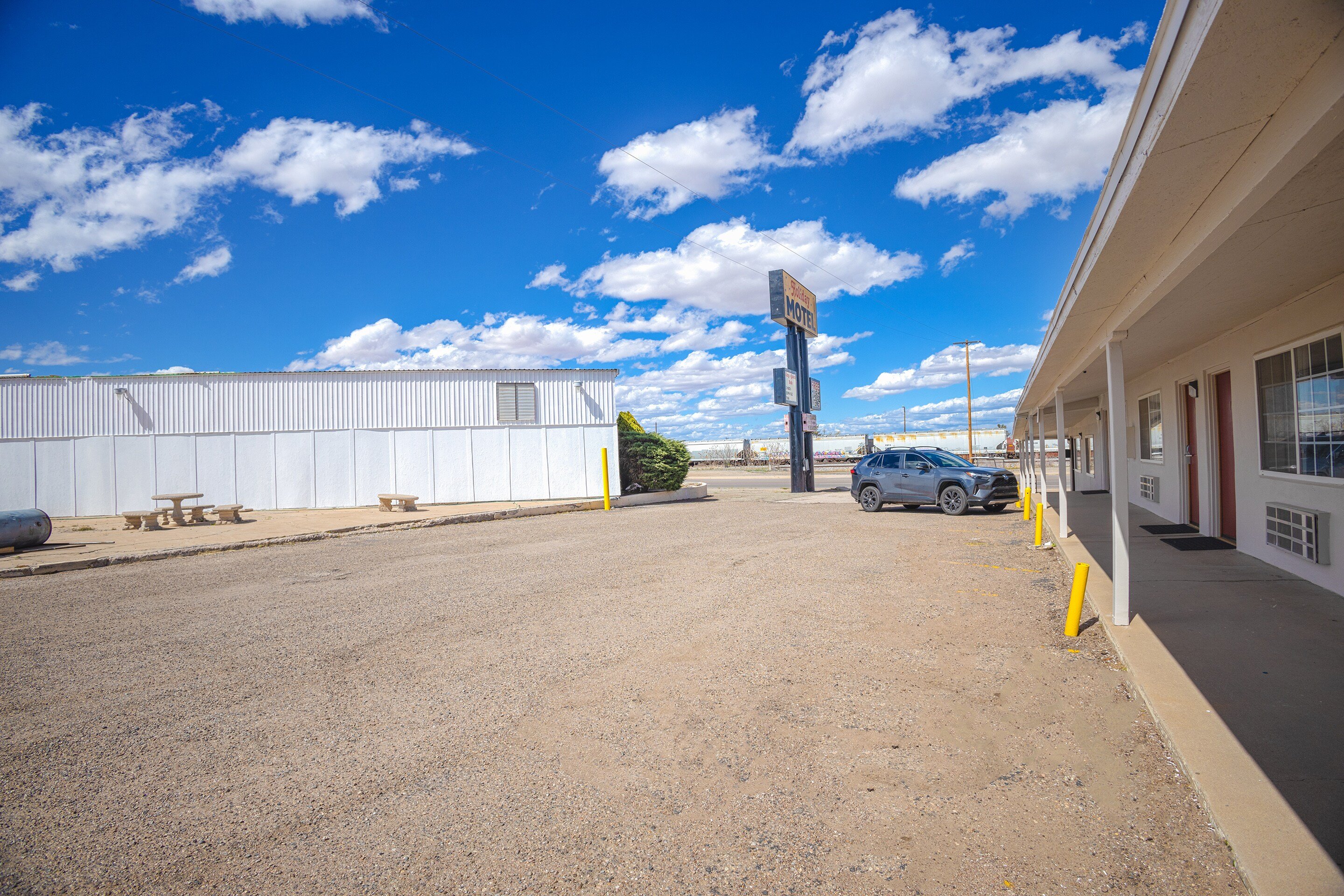 Holiday Motel Lordsburg I-10 12/21