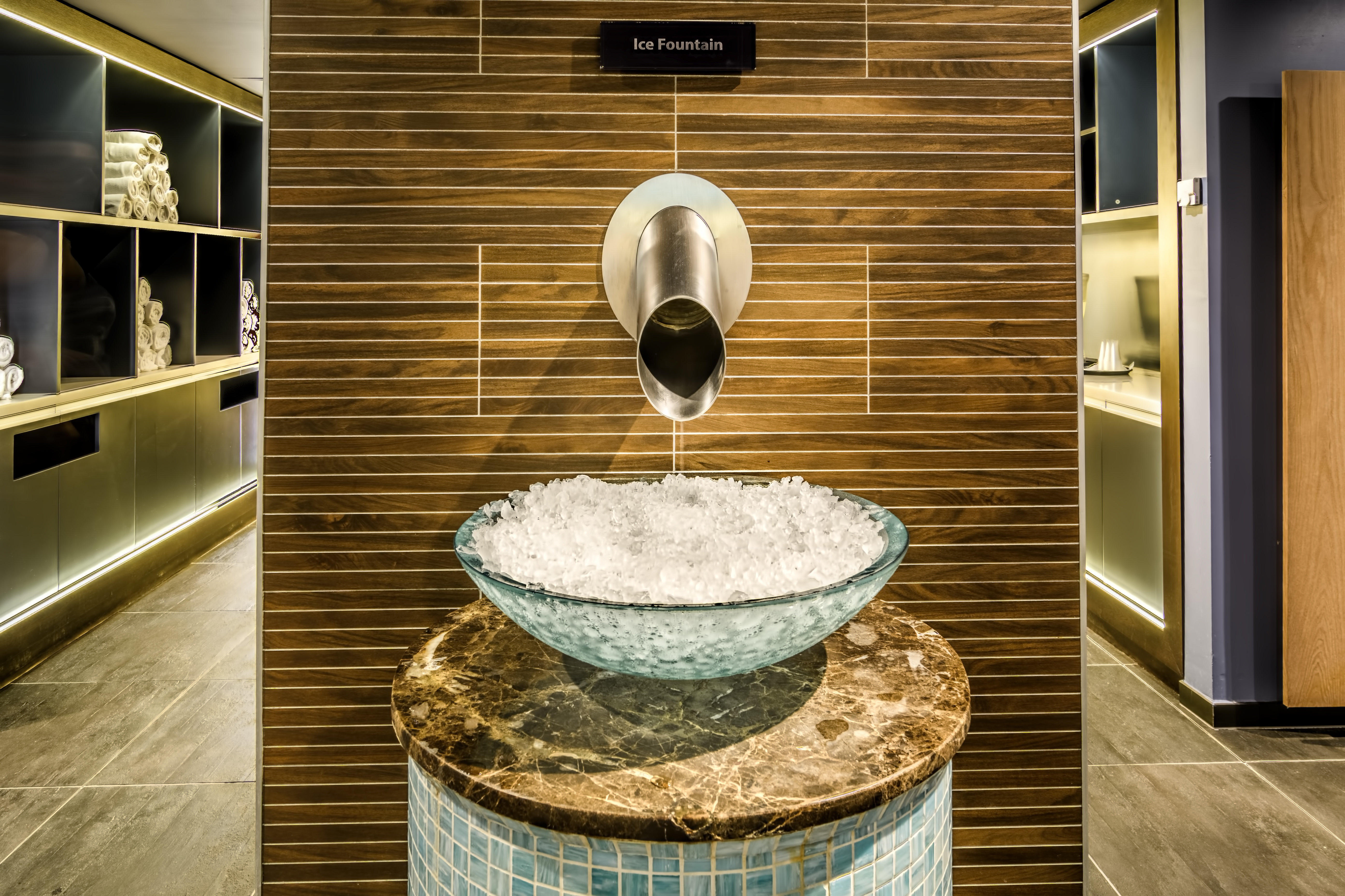 Crowne Plaza Borjomi 38/76