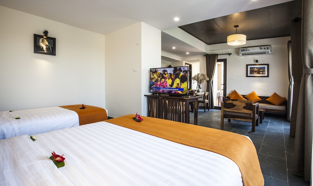 Hoi An Silk River Villa 12/37