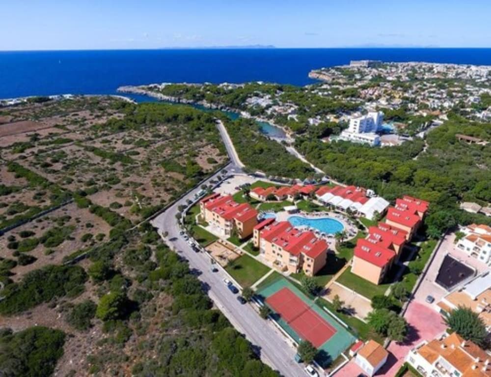 Pierre & Vacances Menorca Cala Blanes (ex Roc Cala D’en Blanes Beach Club Aparthotel) 55/69