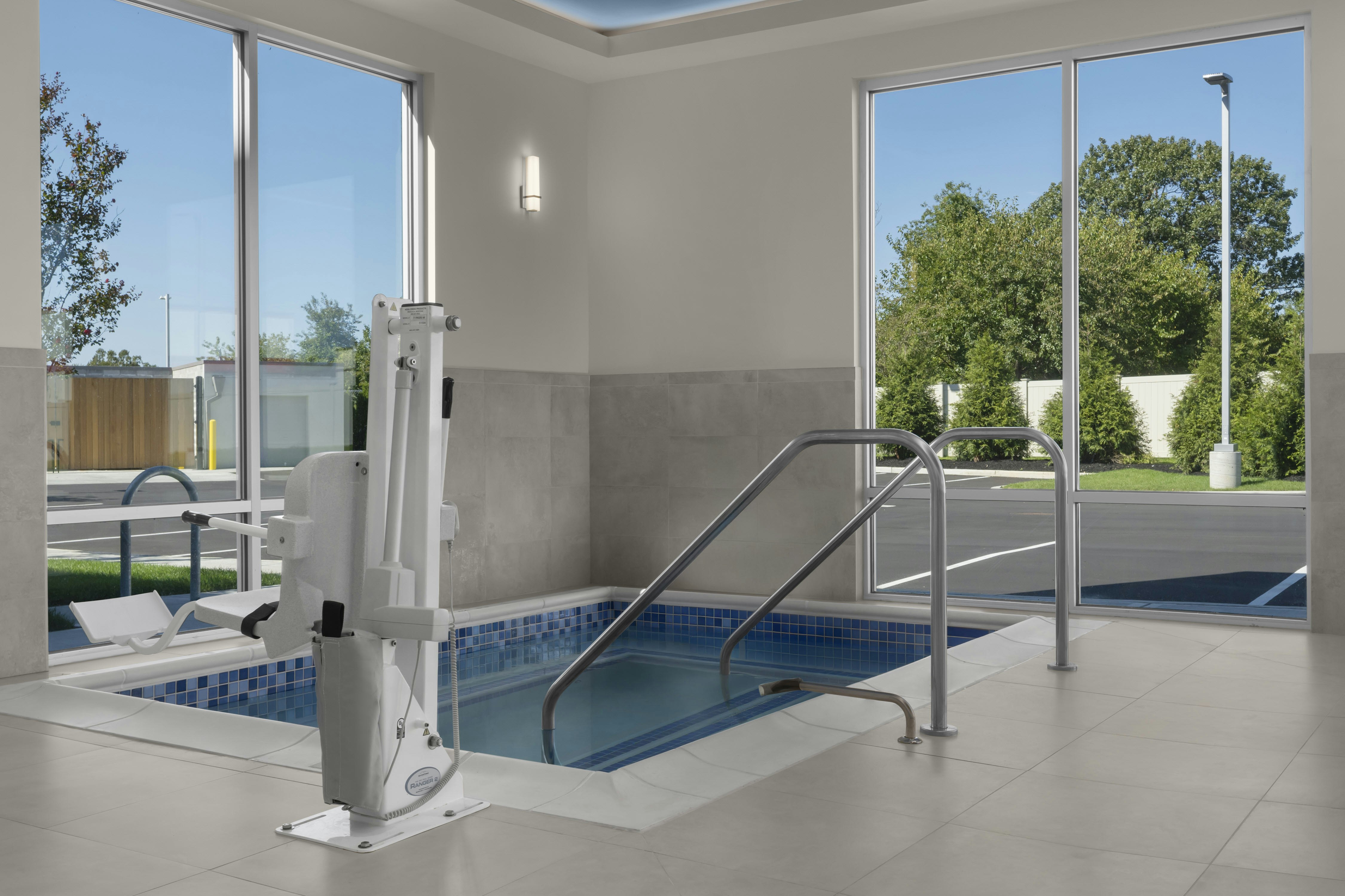 Hampton Inn & Suites by Hilton Long Island Farmingdale 16/29