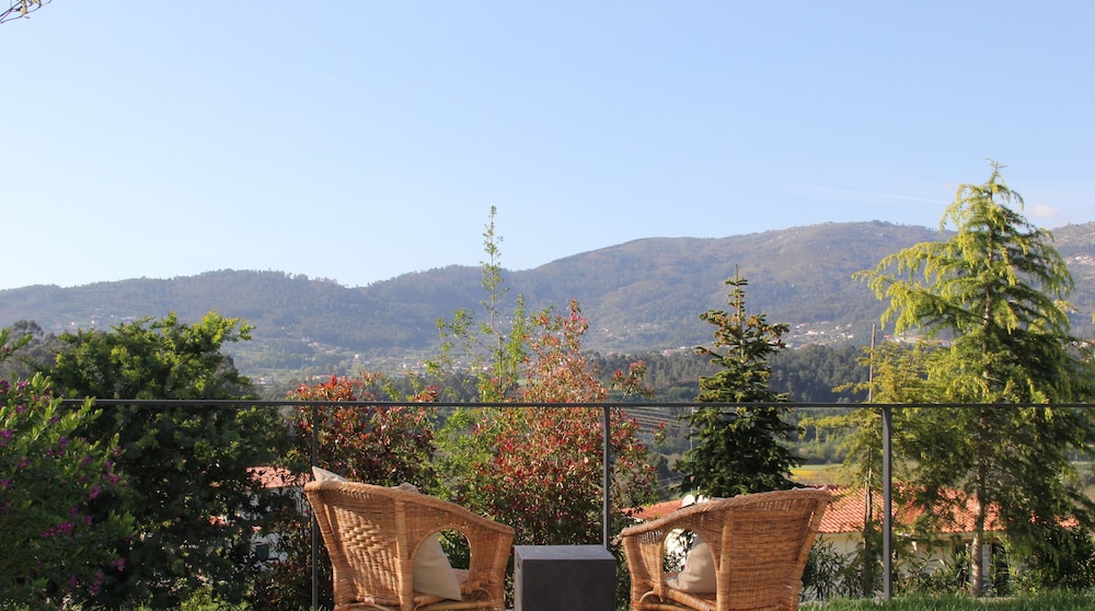 Carmo's Boutique Hotel 35/86