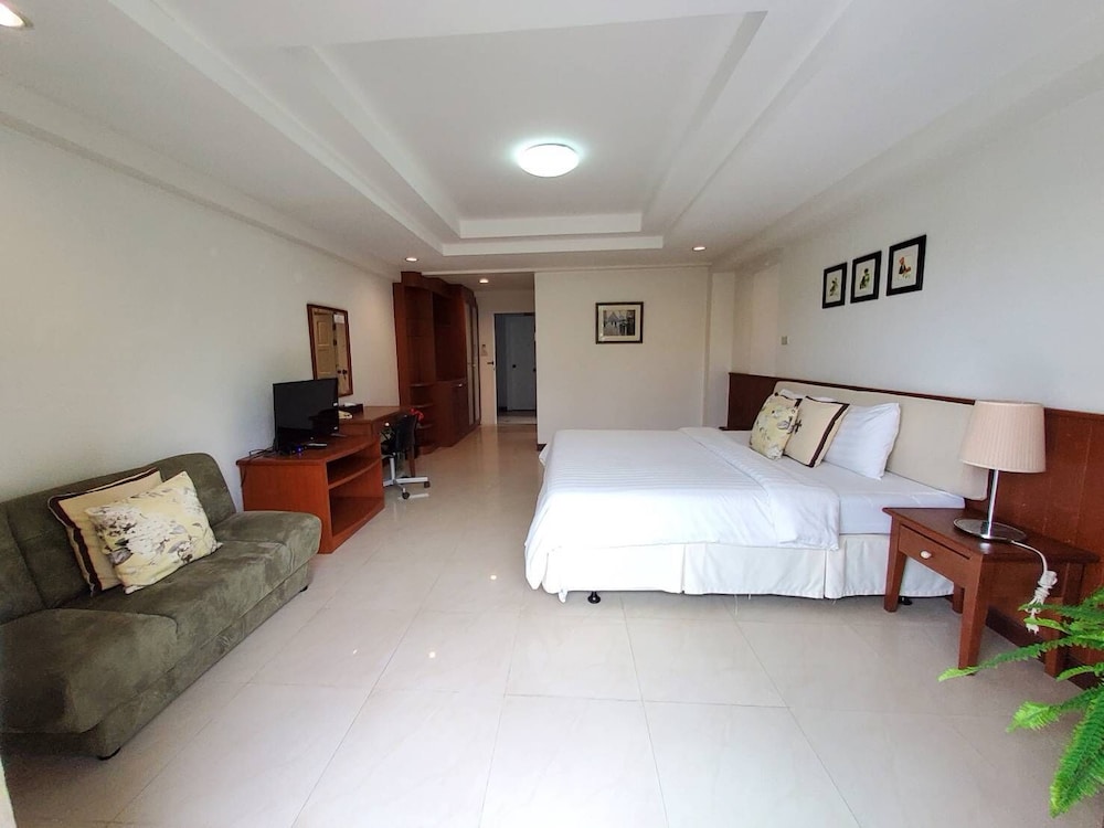 Murraya Residence 25/79