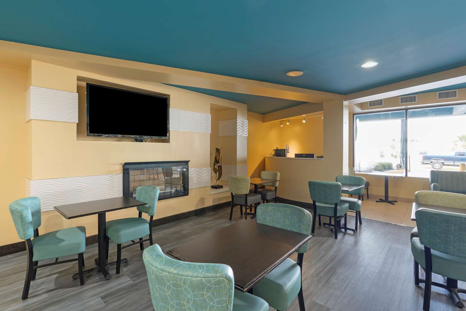 Sandcastle Resort On The Beach 42/48