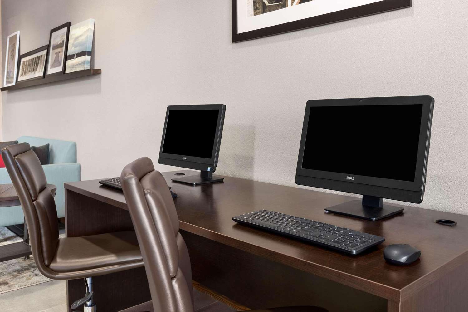 Country Inn & Suites by Radisson, Port Canaveral, FL 32/34