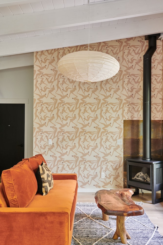 Woodstock Way Hotel 10/50