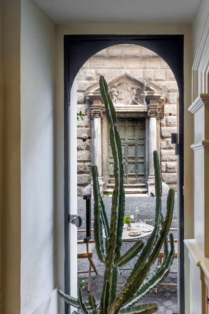 Nerva Boutique Hotel 39/72