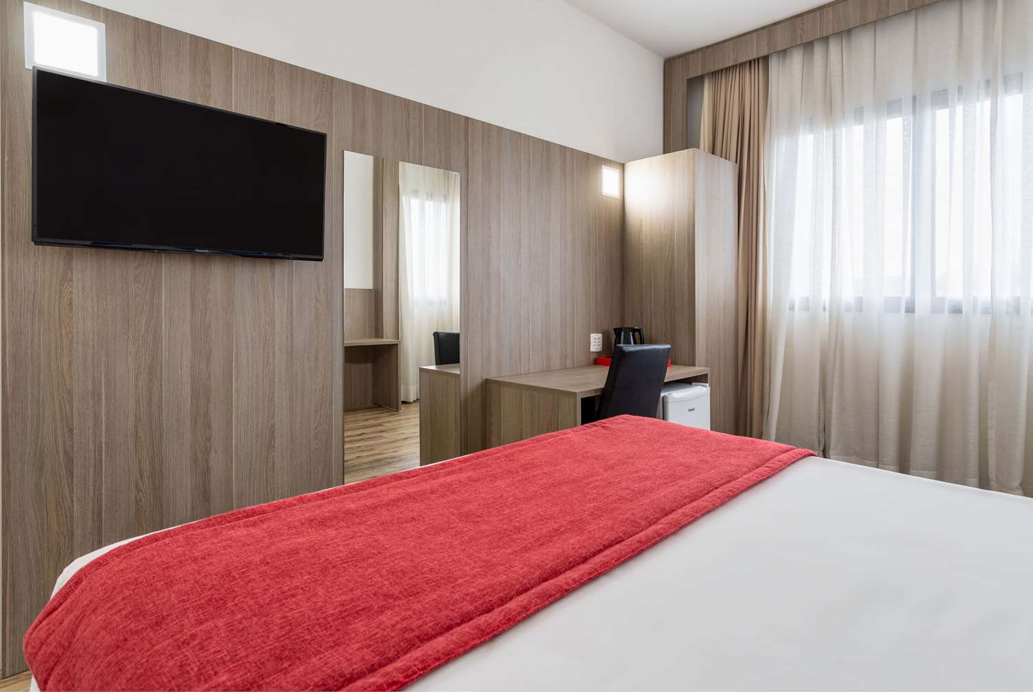 Ramada Encore by Wyndham Osasco 24/42