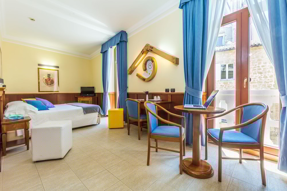 Hotel Duomo 59/73