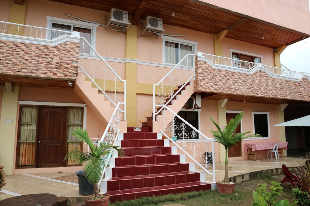 Coco Mango's Place 44/66