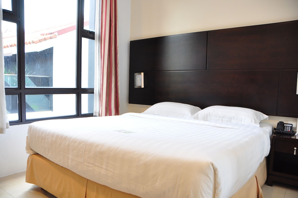 Rest Bugis Hotel 44/73