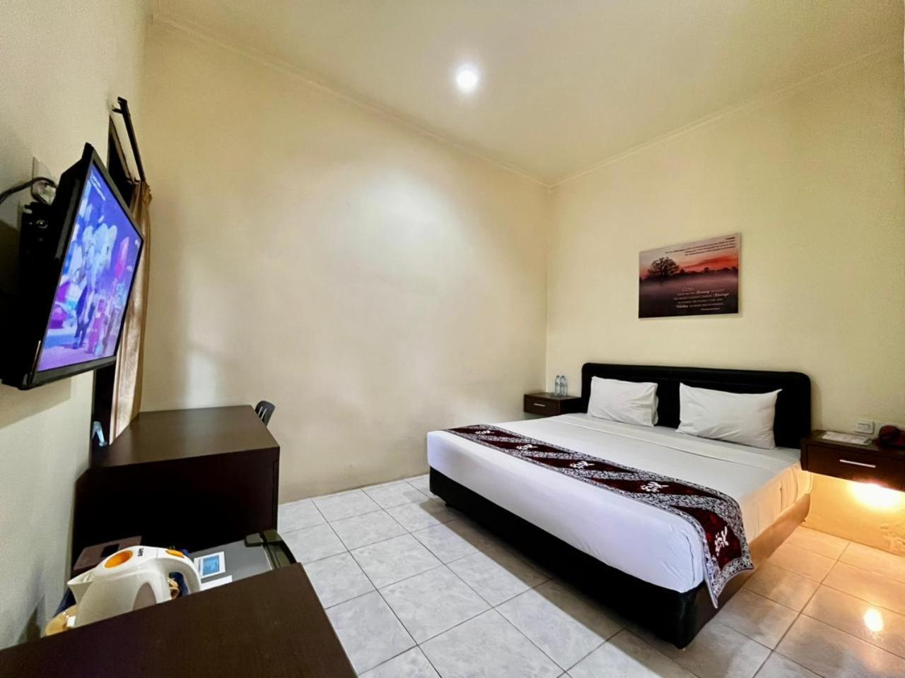 Mahkota Hotel 15/56