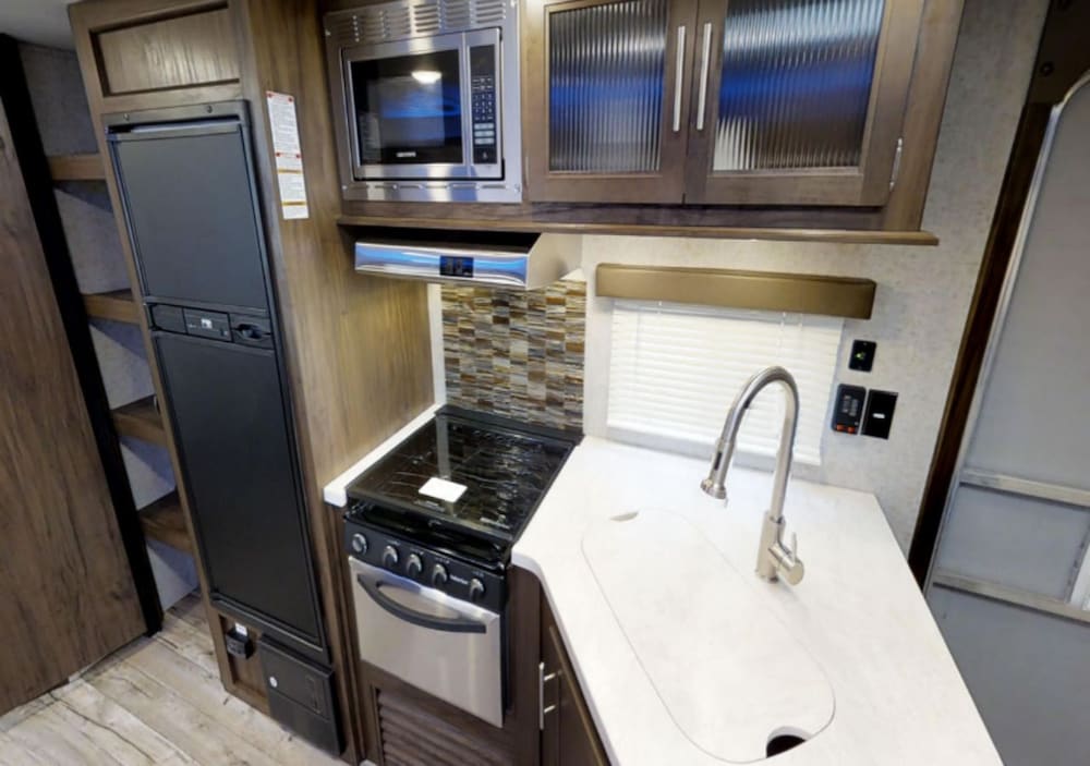 Grand Canyon RV Glamping 35/81