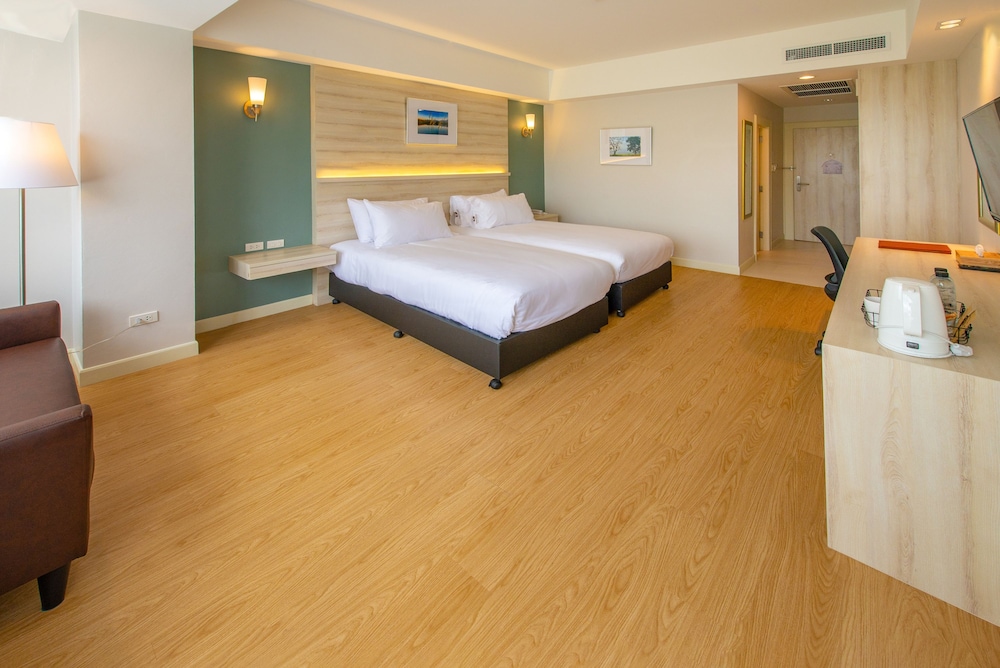 Farmhouse Hotel Ranong 15/68