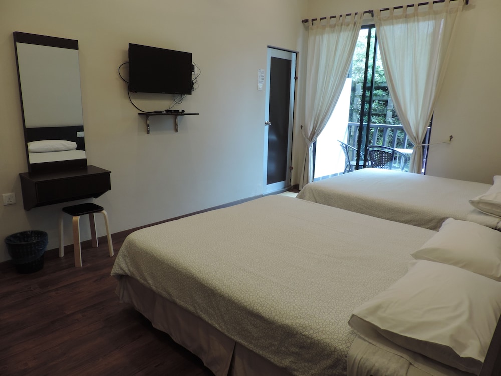 Cameronian Inn 36/69