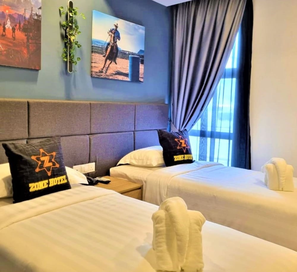 Superior, Twin Beds