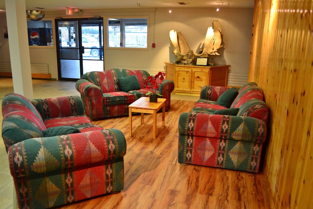 Canadas Best Value Inn River View Hotel 16/22