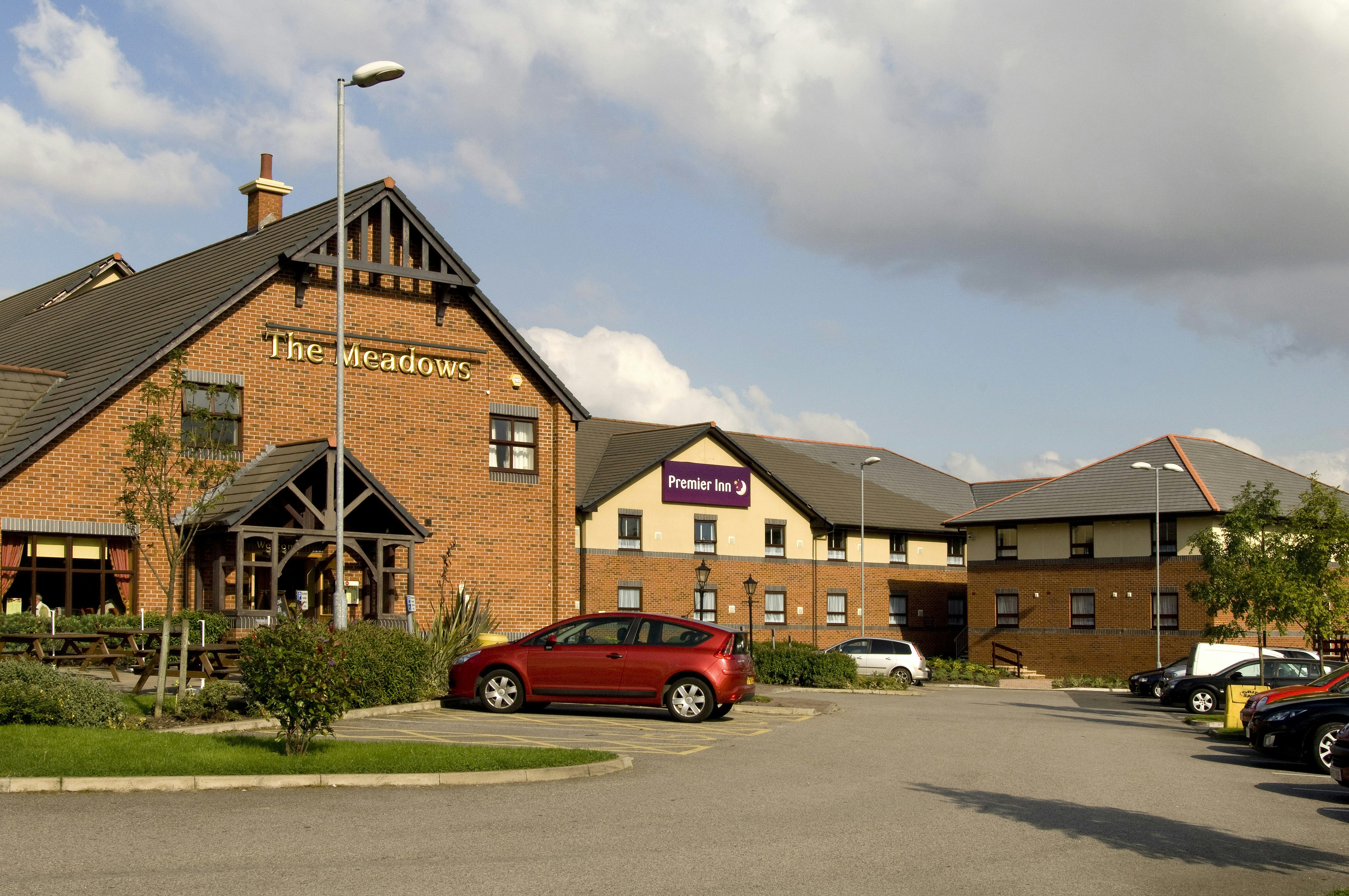 Premier Inn Barnsley (Dearne Valley) 13/18
