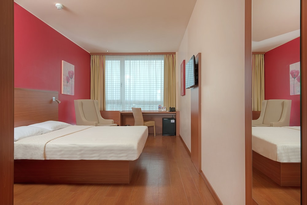 Star Inn Hotel Salzburg Airport Messe By Comfort 8/46