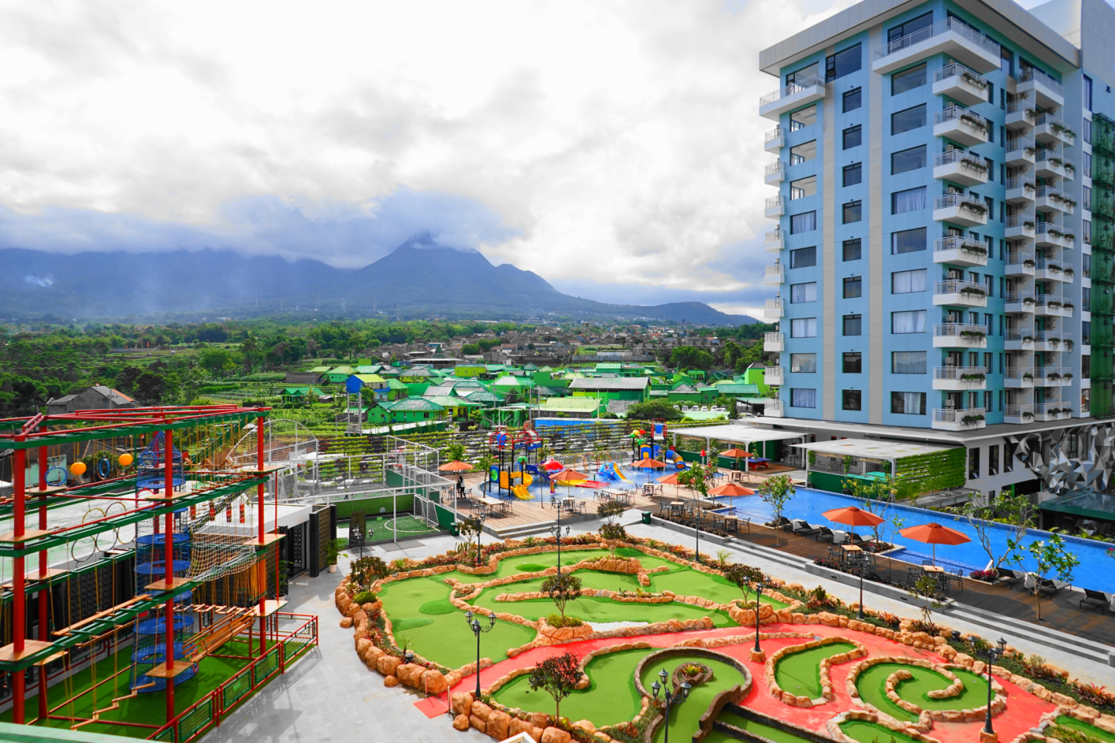 Senyum World Hotel 35/38