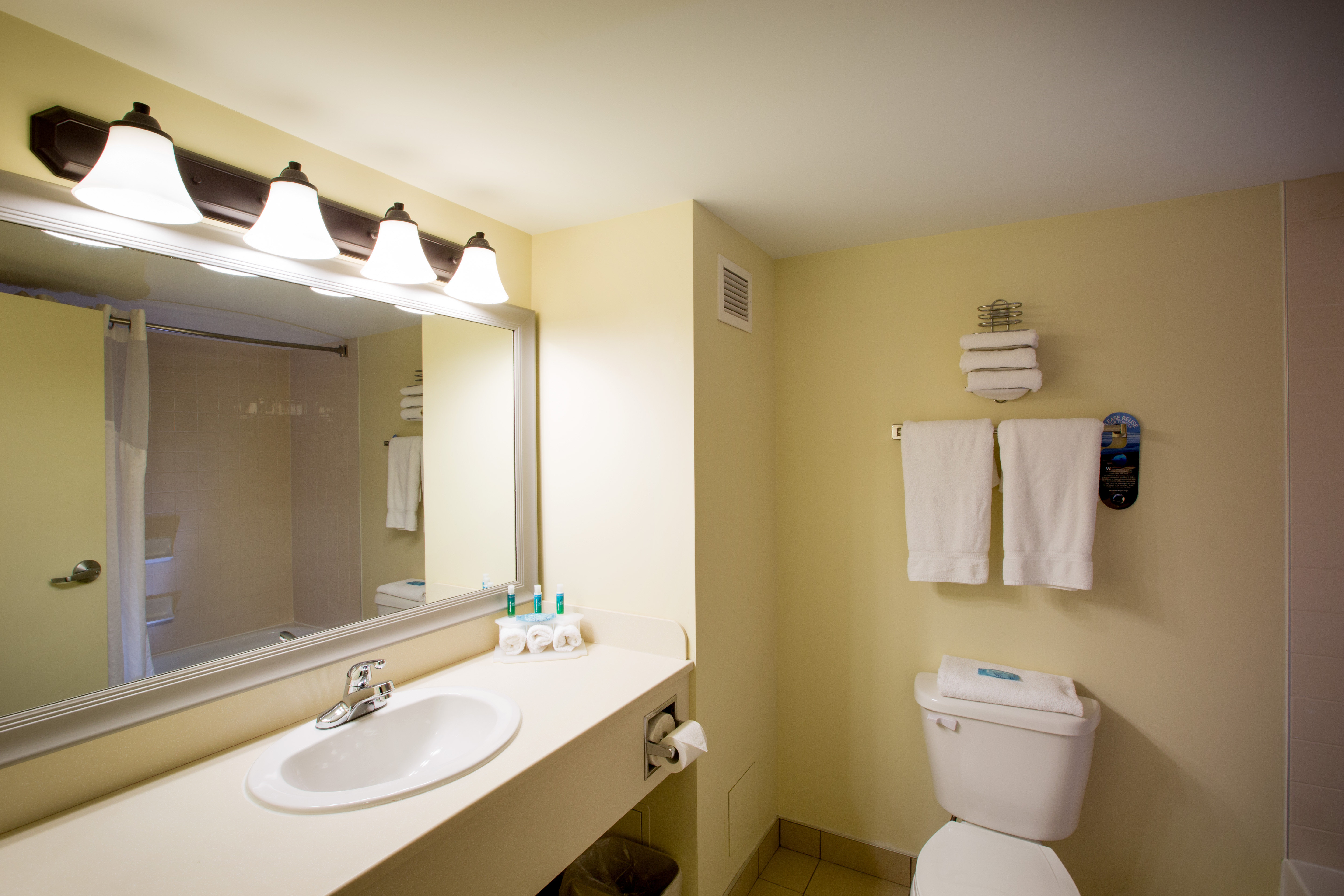 Holiday Inn Express Stellarton New Glasgow 46/50