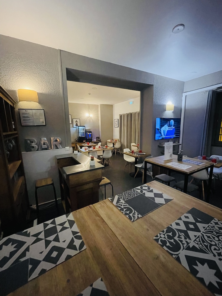 Hotel de La Loge 45/58