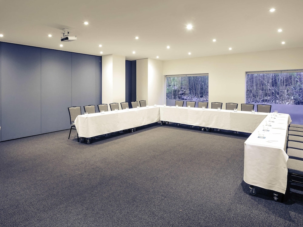 Mercure North Melbourne 34/63