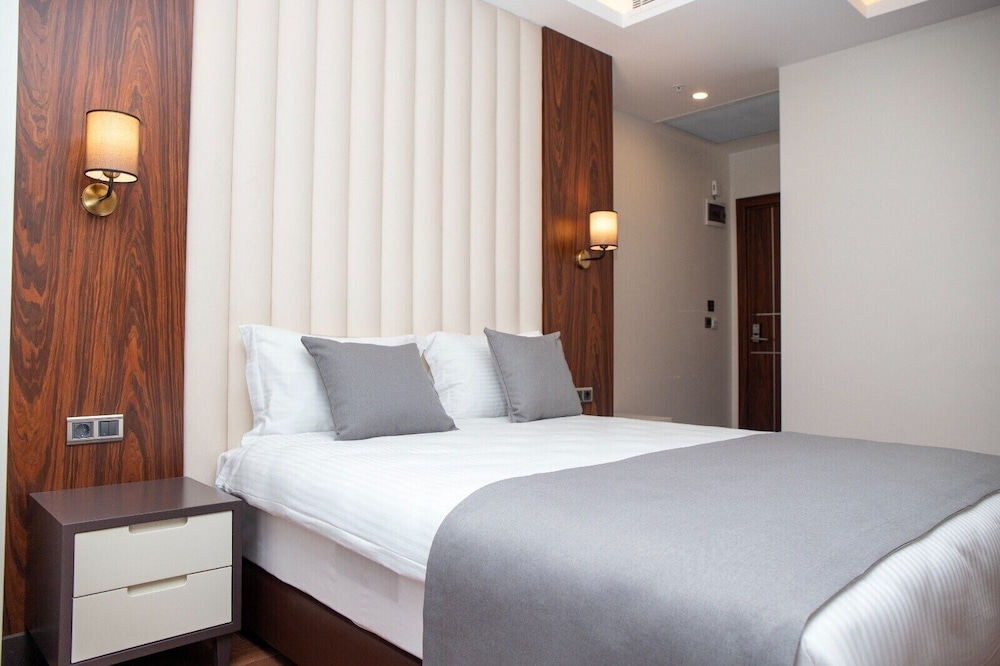 Shining Star Hotel 14/50