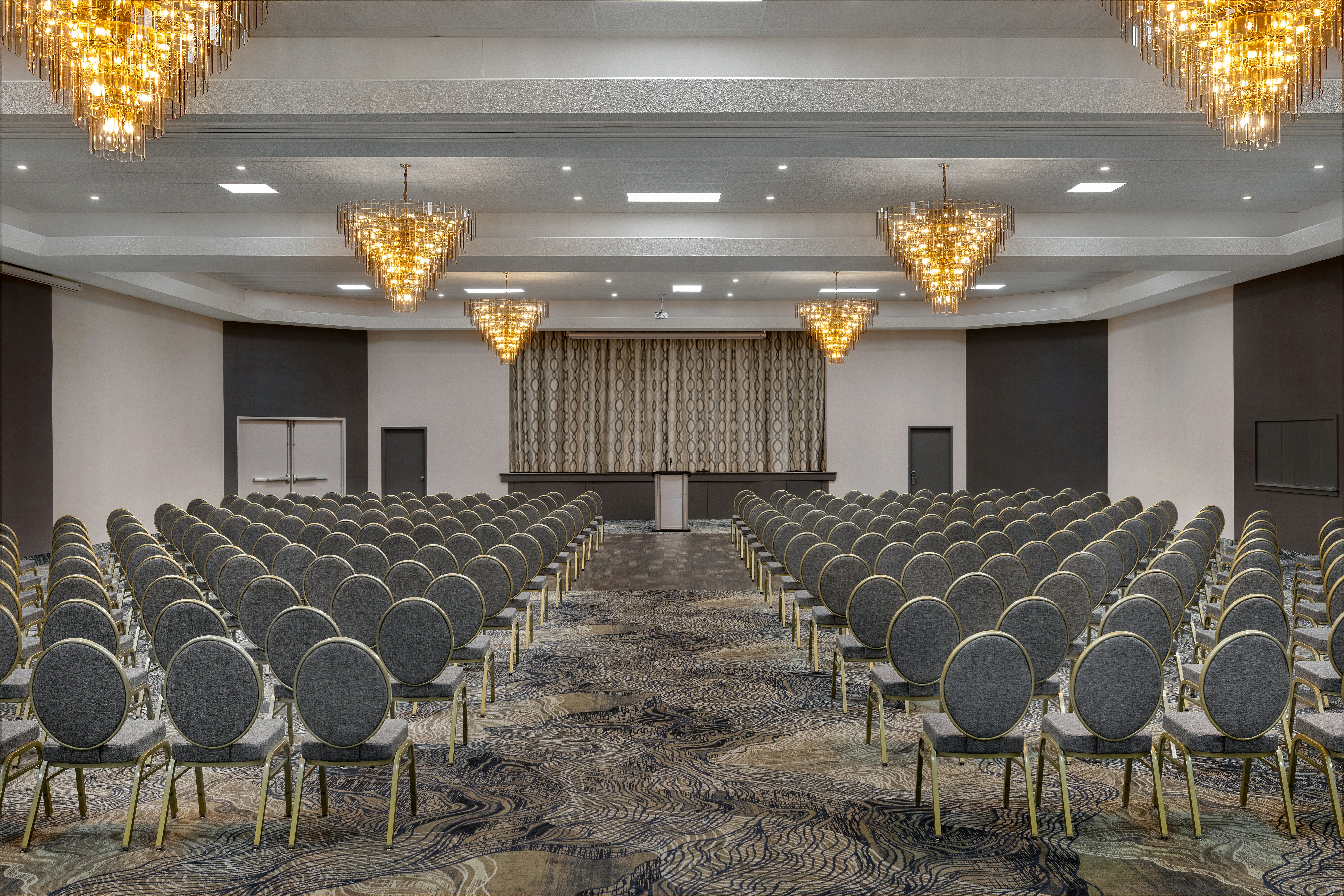 DoubleTree by Hilton Kingston 47/67